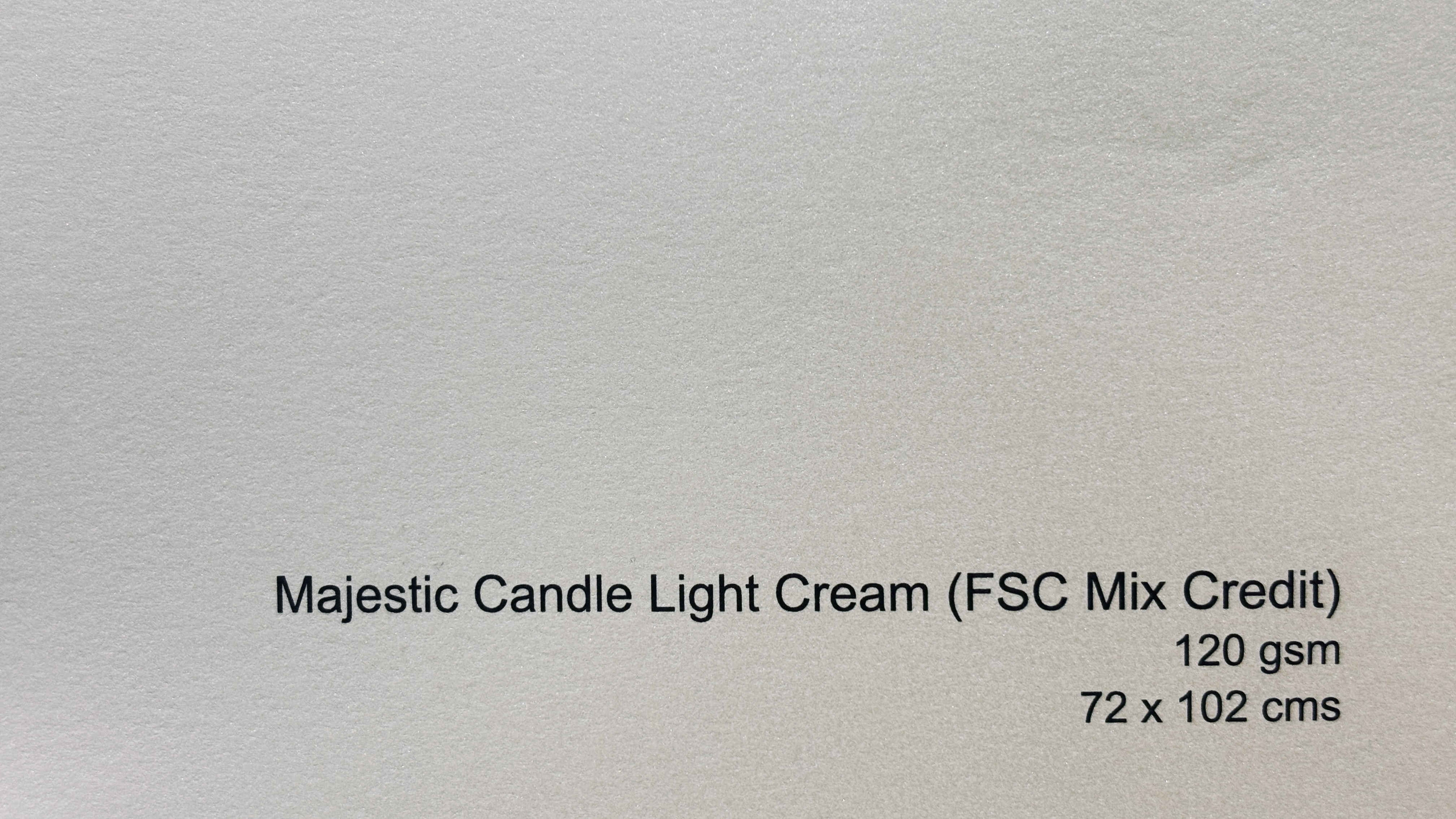 Majestic Candle Light Cream 120 gsm 72 x 102 cm