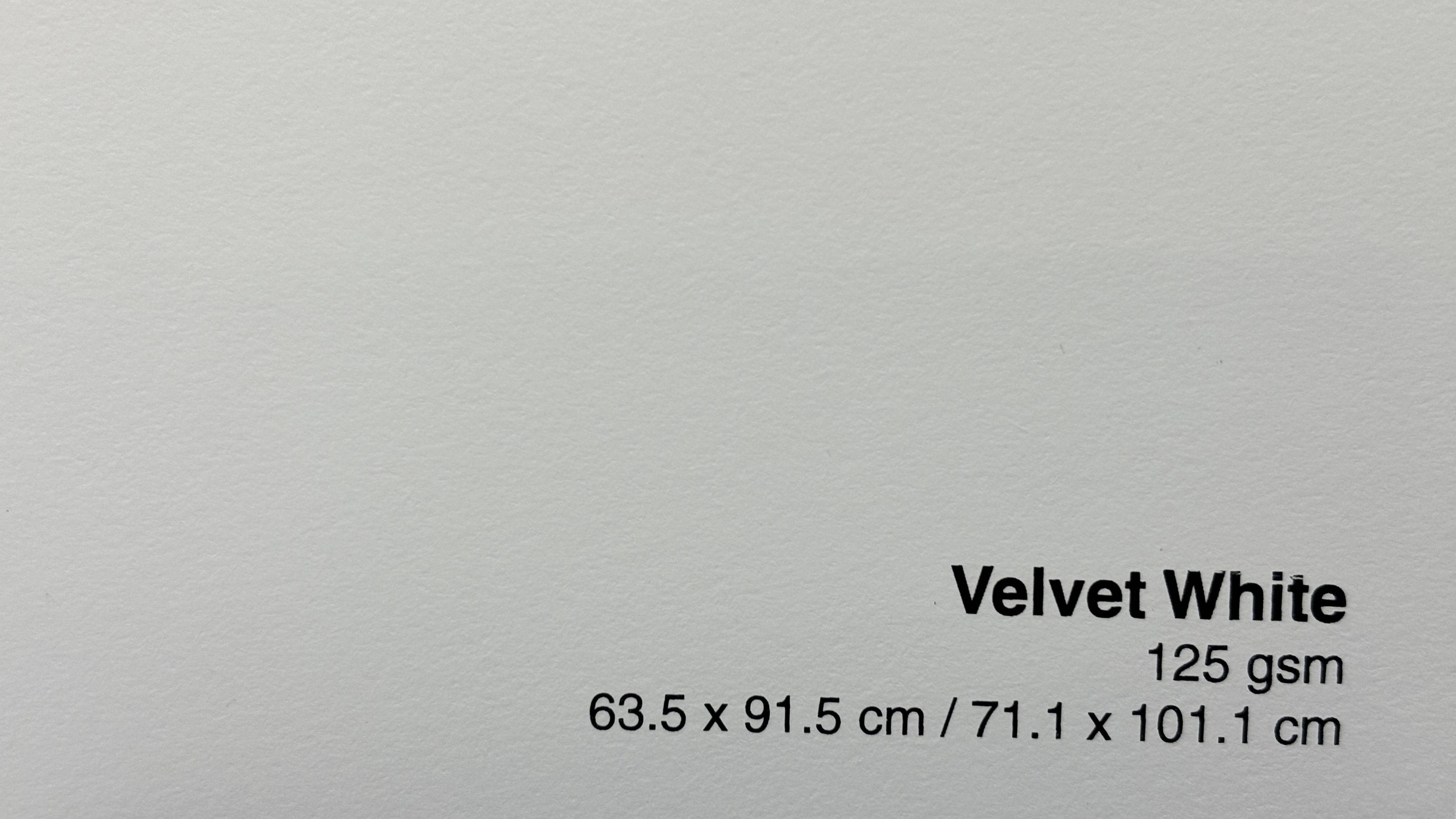 Velvet White 125
