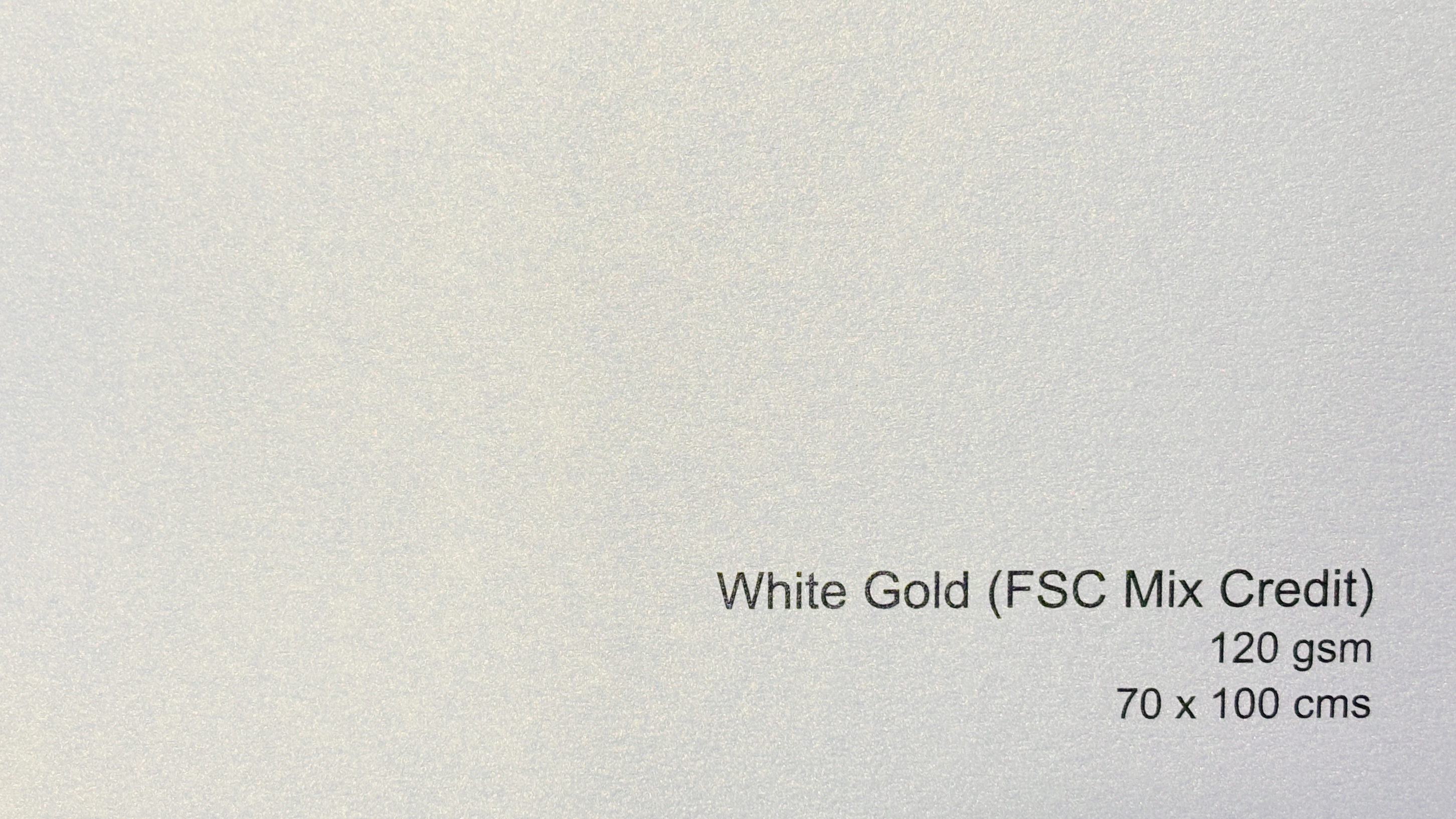 White Gold 120gsm 70 x 100 cm